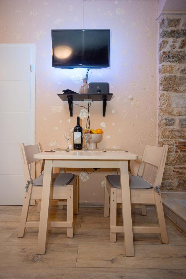 Splitska Kala Appartement Buitenkant foto